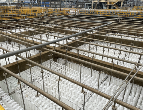 高盐废水处理新突破：改性纤维丝填料与纯生物膜法的强效组合